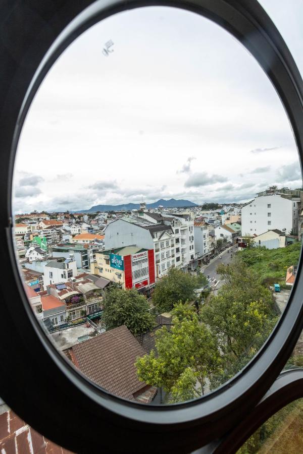 Khach San Y Lan 2 Da Lat Hotel Exterior foto